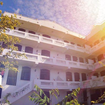 Apartament Dew Grand Regency Bataduwa Zewnętrze zdjęcie
