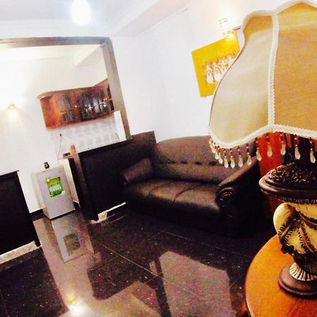 Apartament Dew Grand Regency Bataduwa Zewnętrze zdjęcie