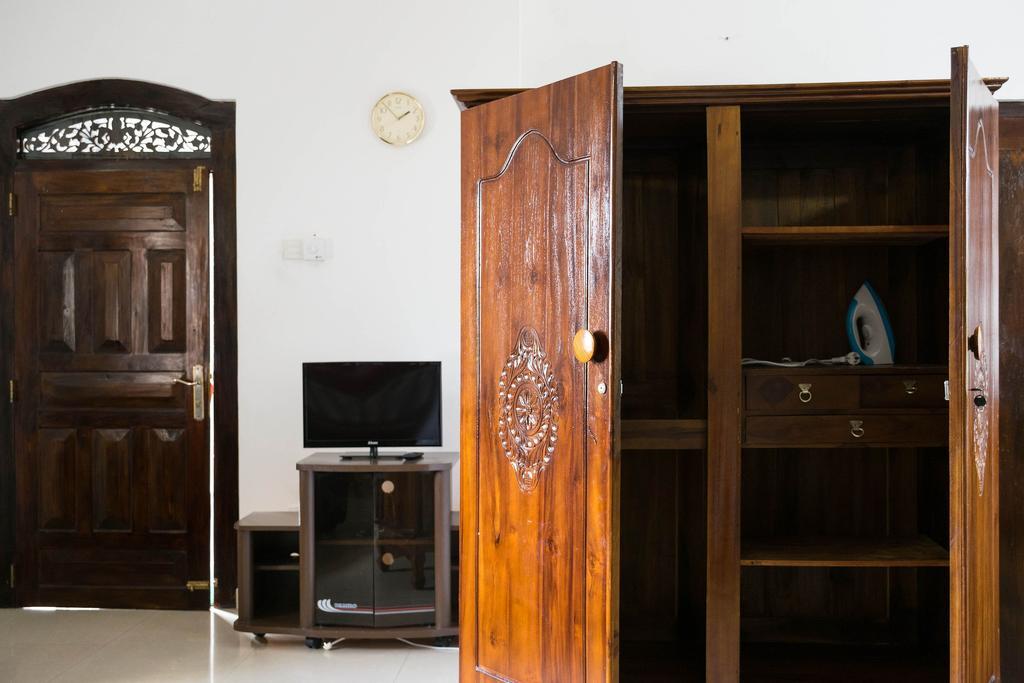 Apartament Dew Grand Regency Bataduwa Zewnętrze zdjęcie